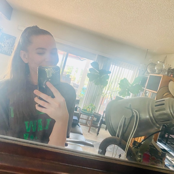 Meet your Posher, Jamie - Picture 1 of 6